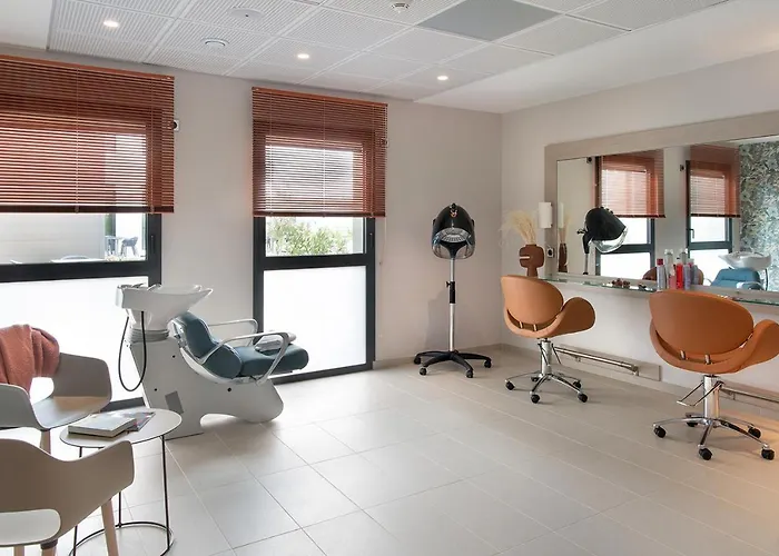 Hotel apartamentowy Domitys Chateau Camas 4*